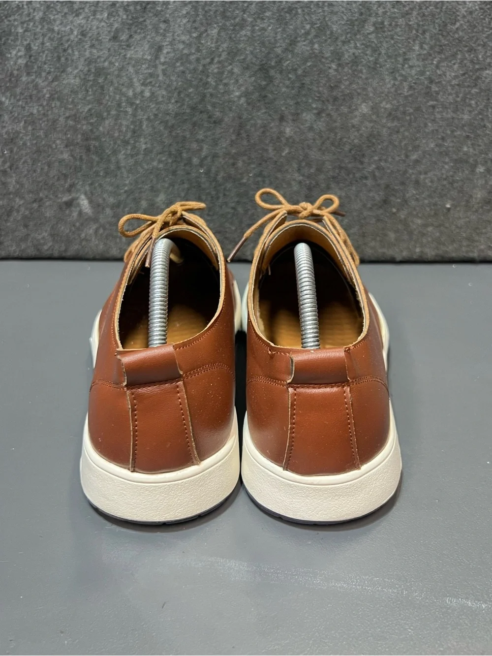 Konhill Men's Casual Oxford Shoes Size 9.5/10 (measured)